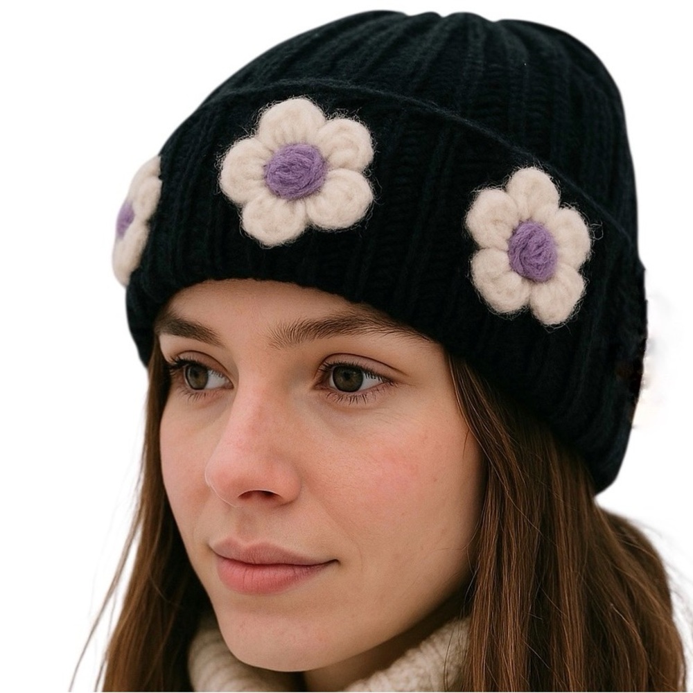 Steve Madden Rib Knit Tori Beanie Flower Detail Cuff Brand New!